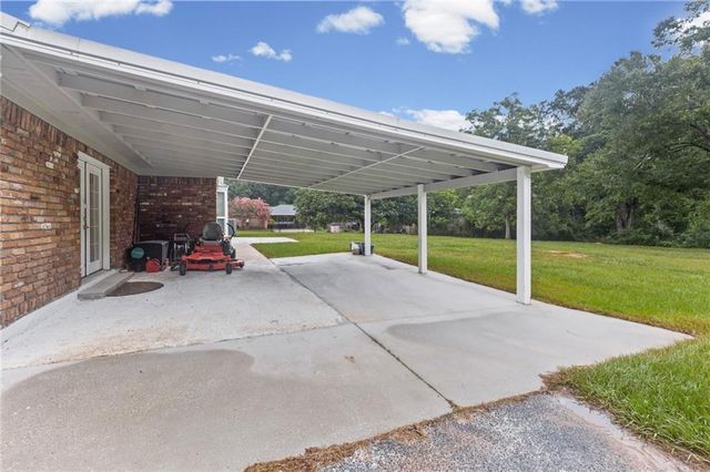 3350 Roberts Lane, Semmes, AL 36575