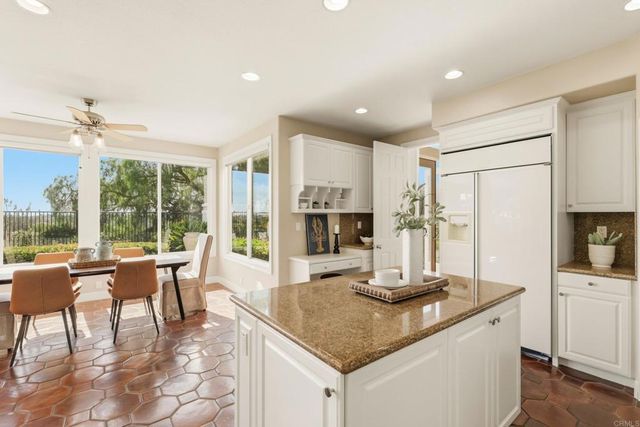 6223 Paseo Colina, Carlsbad, CA 92009
