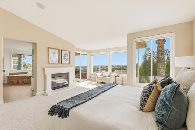 6223 Paseo Colina, Carlsbad, CA 92009