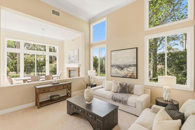 6223 Paseo Colina, Carlsbad, CA 92009
