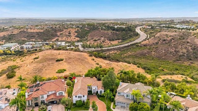 6223 Paseo Colina, Carlsbad, CA 92009