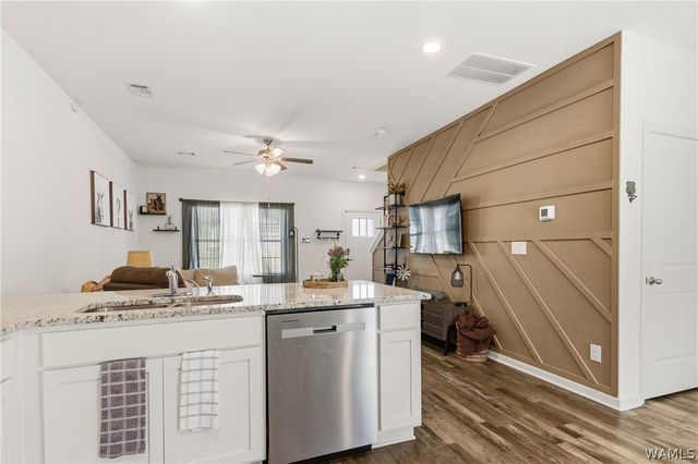 4938 Copper Loop, Northport, AL 35473