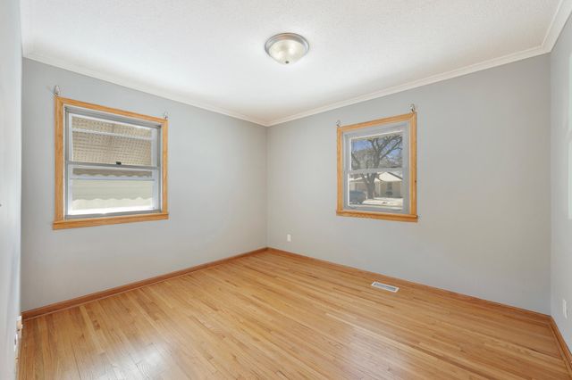 8405 Wentworth Avenue S, Bloomington, MN 55420