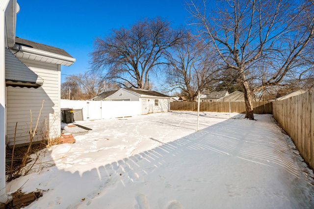 8405 Wentworth Avenue S, Bloomington, MN 55420