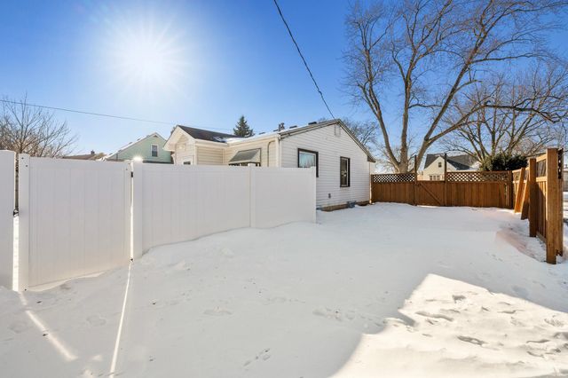 8405 Wentworth Avenue S, Bloomington, MN 55420