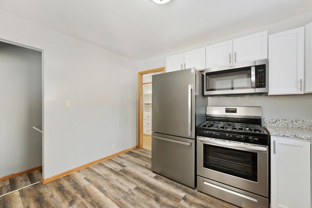 8405 Wentworth Avenue S, Bloomington, MN 55420