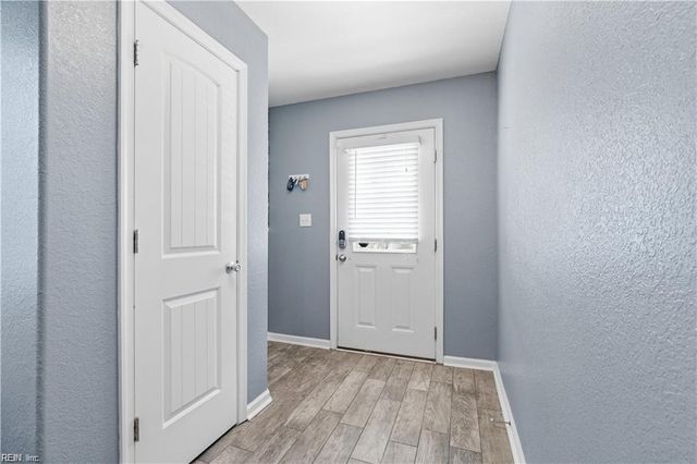 9518 3rd Bay St Unit 117, Norfolk, VA 23518