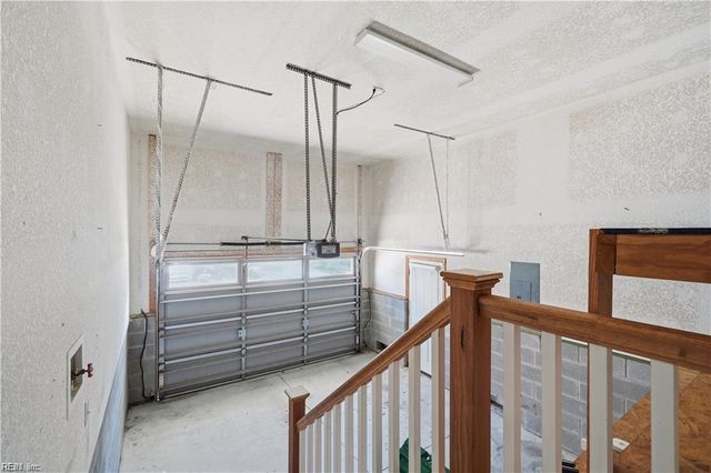 9518 3rd Bay St Unit 117, Norfolk, VA 23518