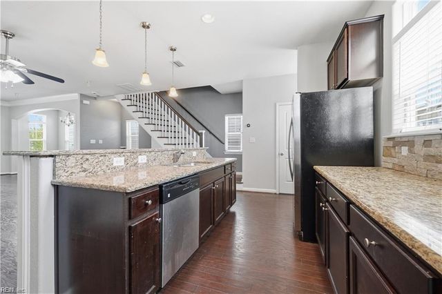 9518 3rd Bay St Unit 117, Norfolk, VA 23518