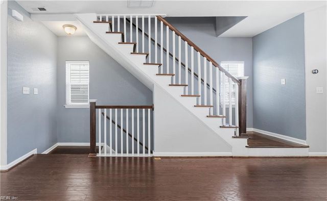 9518 3rd Bay St Unit 117, Norfolk, VA 23518