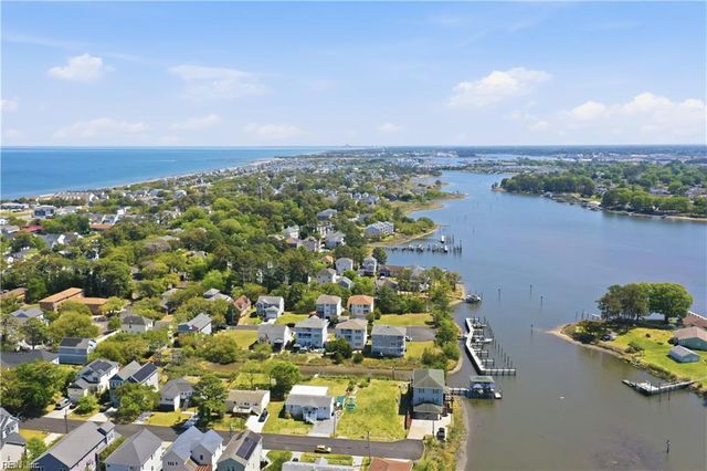 9518 3rd Bay St Unit 117, Norfolk, VA 23518