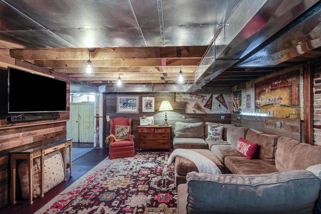 2230 Chadbourne Avenue, Madison, WI 53726