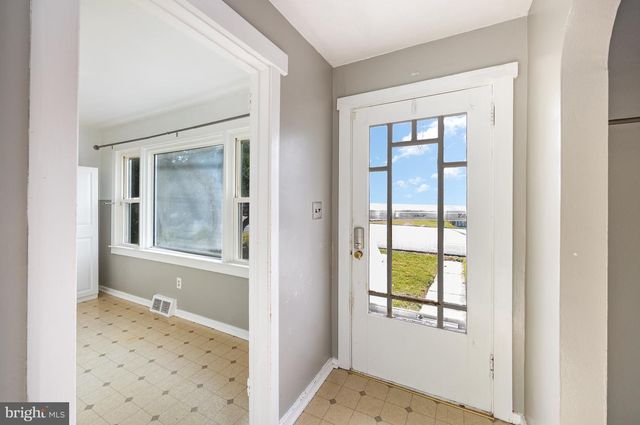 735 W MAIN ST, Annville, PA 17003