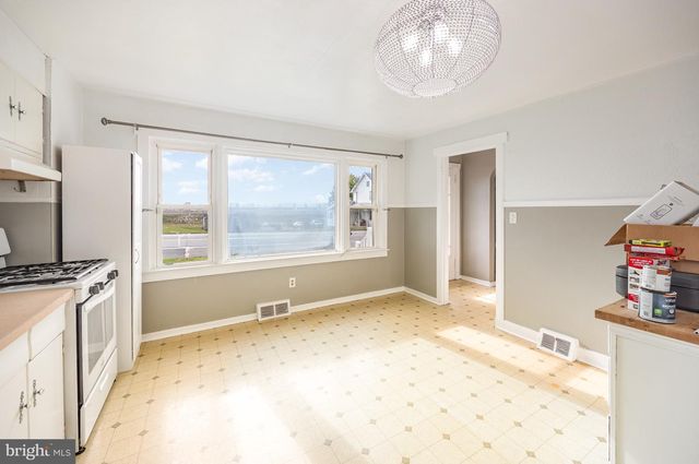 735 W MAIN ST, Annville, PA 17003