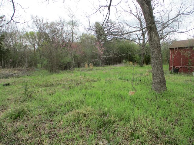 522 E QUITMAN Street, Emory, TX 75440