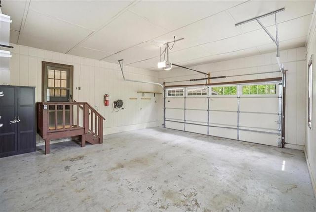 271 Deidra Drive SE, Mableton, GA 30126