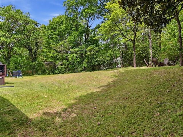 271 Deidra Drive SE, Mableton, GA 30126