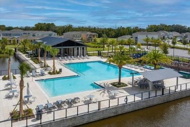 646 KIMBER, Debary, FL 32713