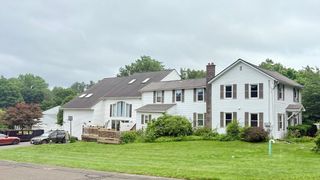 67 Amherst Rd 67, South Hadley, MA 01075