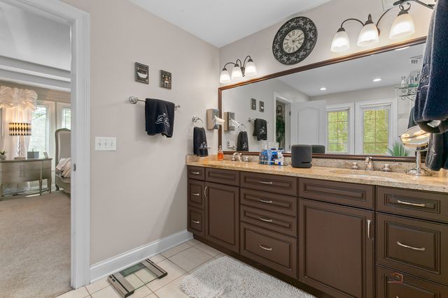 39598 Orchard Bluff Lane, Wadsworth, IL 60083