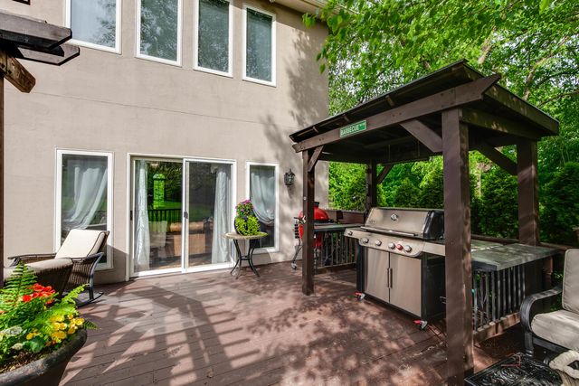 39598 Orchard Bluff Lane, Wadsworth, IL 60083