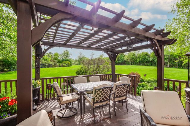 39598 Orchard Bluff Lane, Wadsworth, IL 60083