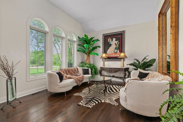 39598 Orchard Bluff Lane, Wadsworth, IL 60083