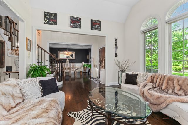 39598 Orchard Bluff Lane, Wadsworth, IL 60083
