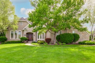 39598 Orchard Bluff Lane, Wadsworth, IL 60083