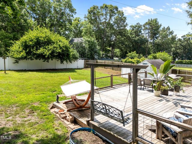 8808 Colesbury Drive, Raleigh, NC 27615