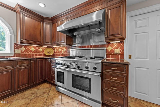 8808 Colesbury Drive, Raleigh, NC 27615