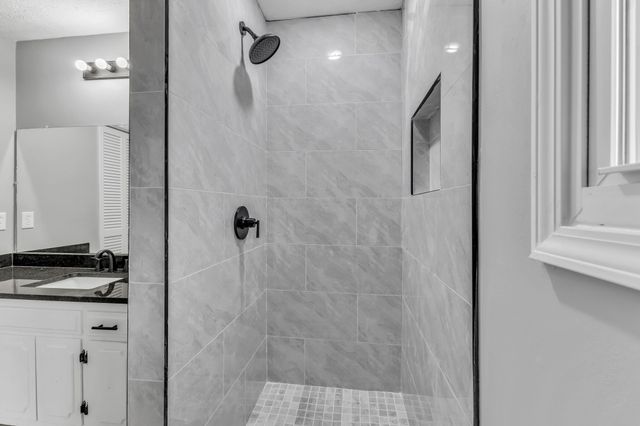 200 Upwind Ct, Nashville, TN 37217