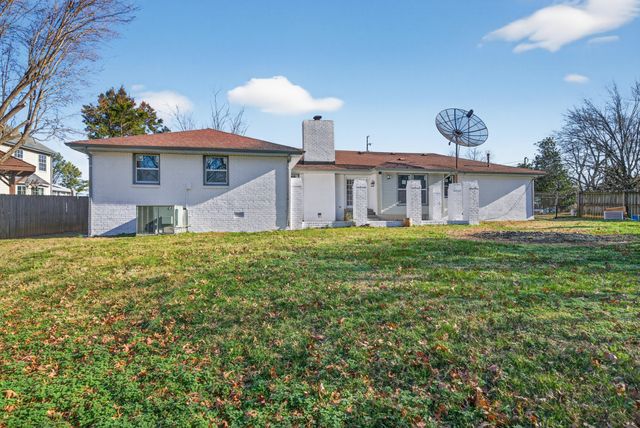 200 Upwind Ct, Nashville, TN 37217