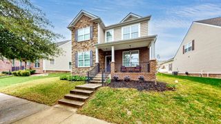 1018 Riverwood Village Blvd, Hermitage, TN 37076