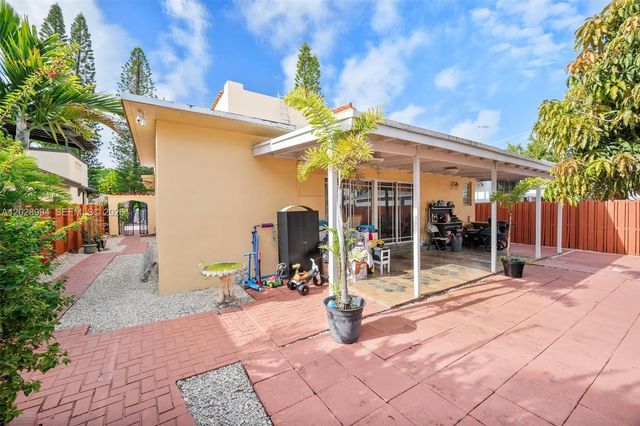 1727 SW 11th Terrace, Miami, FL 33135