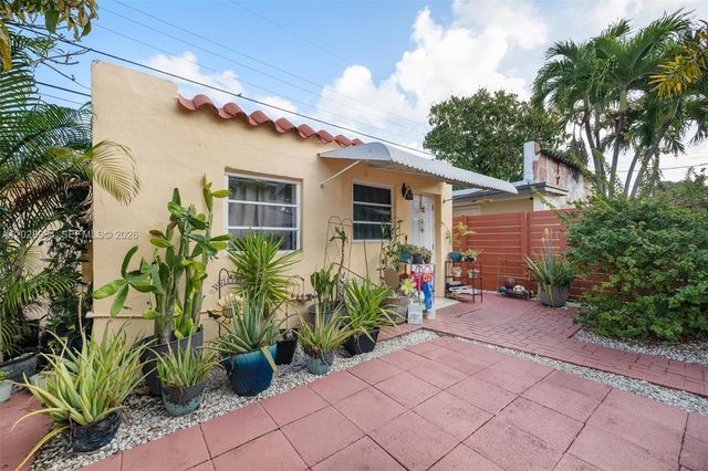 1727 SW 11th Terrace, Miami, FL 33135