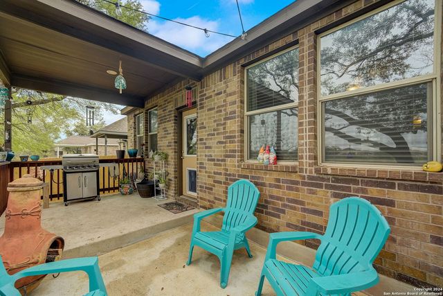 8814 White Crown, San Antonio, TX 78254