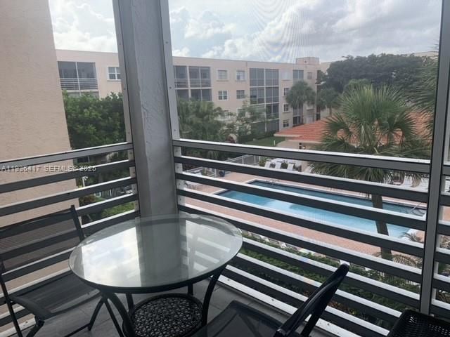 1541 S Ocean Blvd 317, Lauderdale By The Sea, FL 33062