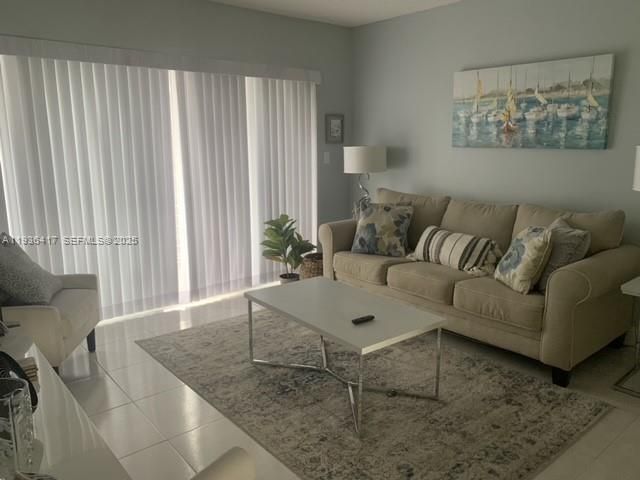 1541 S Ocean Blvd 317, Lauderdale By The Sea, FL 33062