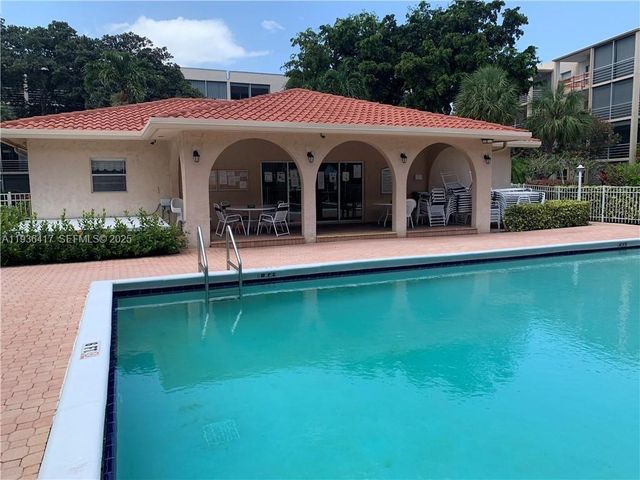 1541 S Ocean Blvd 317, Lauderdale By The Sea, FL 33062