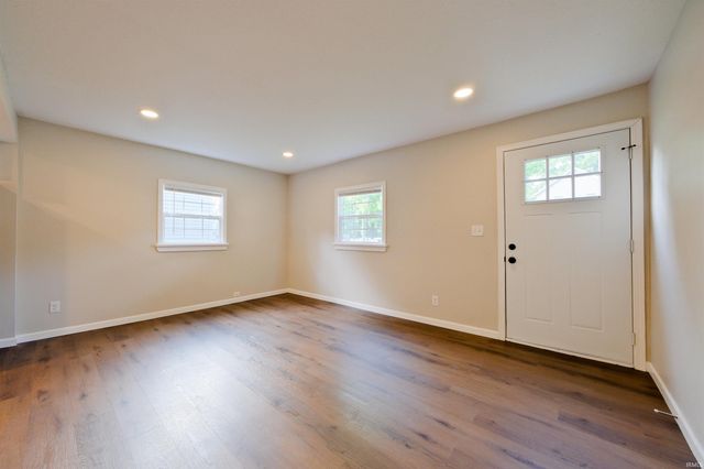 710 Prospect Avenue, Fort Wayne, IN 46805