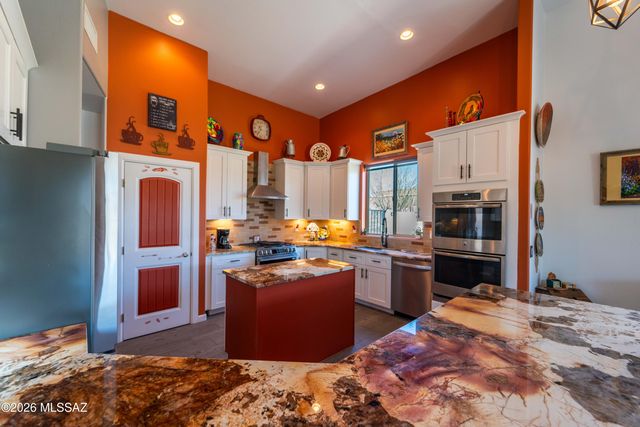 14350 E Costello Ranch Place, Vail, AZ 85641