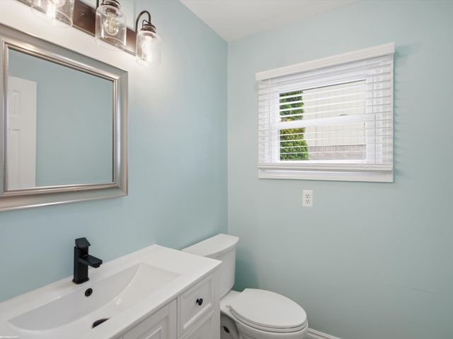 3436 Vardon Drive, Rochester Hills, MI 48307