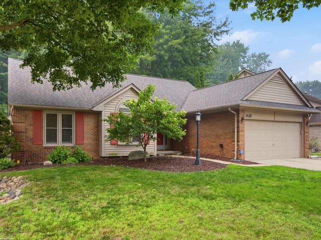 3436 Vardon Drive, Rochester Hills, MI 48307