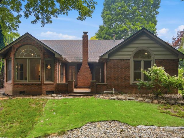 3436 Vardon Drive, Rochester Hills, MI 48307