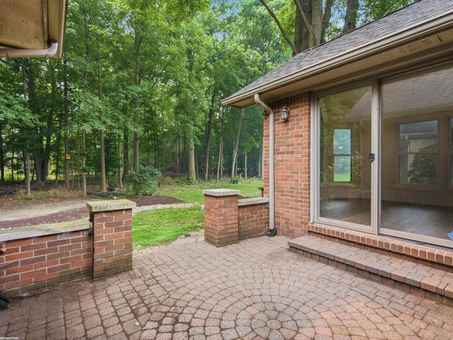 3436 Vardon Drive, Rochester Hills, MI 48307