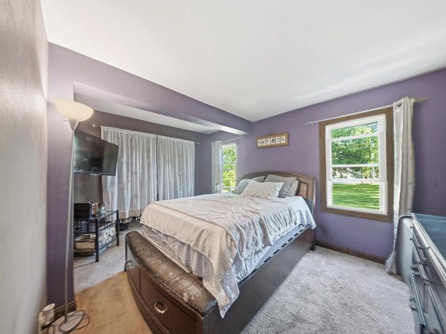 8311 Fox River ROAD, Waterford, WI 53185