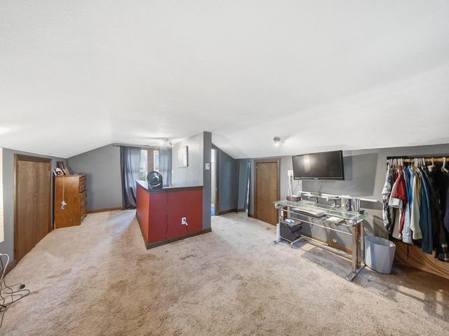 8311 Fox River ROAD, Waterford, WI 53185