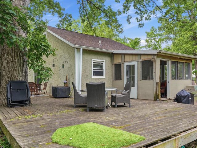 8311 Fox River ROAD, Waterford, WI 53185