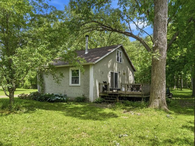 8311 Fox River ROAD, Waterford, WI 53185